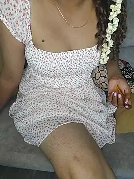 Snapshot of Tamilpallavi chatting on June 2026 11:19:01 AM Tamilpallavi online show from June 2026 11:19:01 AM
