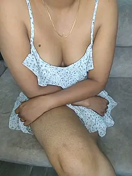 Snapshot of Tamilpallavi chatting on July 2026 02:36:01 AM Tamilpallavi online show from July 2026 02:36:01 AM