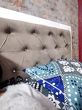 Soniya Roy online show from November 2025 09:17:02 AM