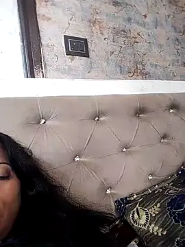 Soniya Roy online show from February 2026 06:26:01 AM