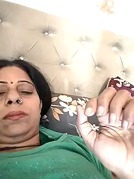 Snapshot of Soniya_Roy chatting on April 2026 04:45:02 AM Soniya Roy online show from April 2026 04:45:02 AM