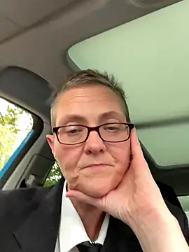 Curvy-Jinx online show from September 2025 12:18:01 PM