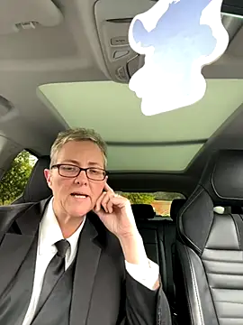 Curvy-Jinx online show from October 2025 01:15:02 PM