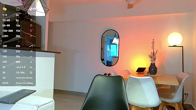 Michael Salens online show from October 2025 09:46:01 PM