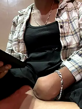 sakshi5533 online show from October 2025 04:38:02 PM