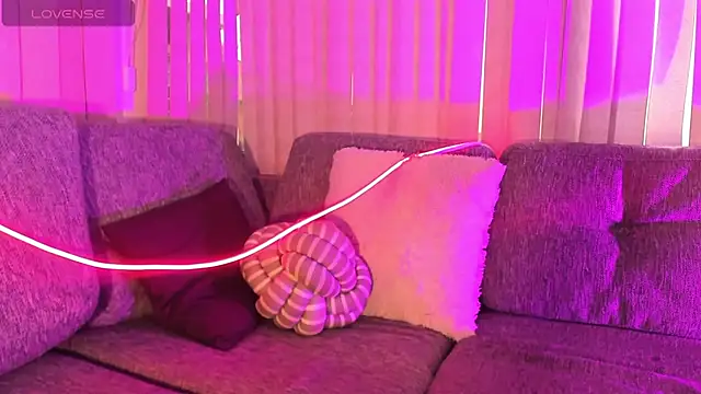Melody-chers online show from July 2026 12:33:01 PM