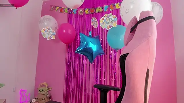 Alice VIP online show from November 2025 07:04:02 PM