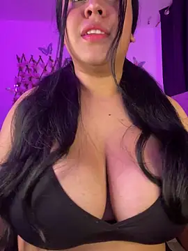 Dominic Schmit01 online show from December 2025 09:08:01 PM