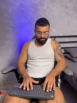 vincentjaxon online show from April 2026 05:14:01 PM