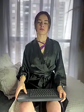 Sofi Leal online show from February 2026 12:14:01 PM