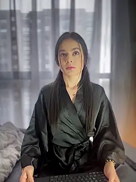 Sofi Leal online show from March 2026 11:58:01 AM