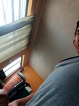 Snapshot of Exitante96 chatting on December 2025 06:56:01 PM Exitante96 online show from December 2025 06:56:01 PM