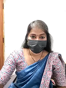 Snapshot of tamil_Sigappu_Roja chatting on April 2026 03:20:01 AM tamil Sigappu Roja online show from April 2026 03:20:01 AM