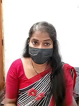 Snapshot of tamil_Sigappu_Roja chatting on May 2026 12:46:02 PM tamil Sigappu Roja online show from May 2026 12:46:02 PM