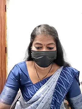 Snapshot of tamil_Sigappu_Roja chatting on June 2026 12:34:02 AM tamil Sigappu Roja online show from June 2026 12:34:02 AM