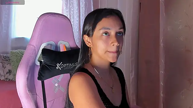 MelanyOconner online show from October 2025 02:38:01 PM