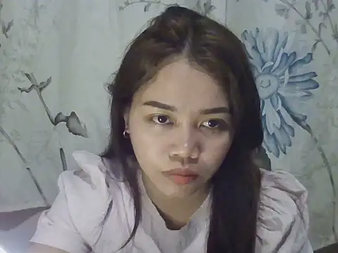 Snapshot of tinka_bella chatting on June 2026 02:41:02 PM tinka bella online show from June 2026 02:41:02 PM