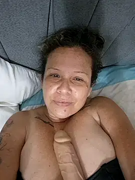 Snapshot of SinisterBabe chatting on September 2025 11:18:01 PM SinisterBabe online show from September 2025 11:18:01 PM