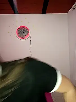 Isa Acosta online show from April 2026 11:07:02 PM