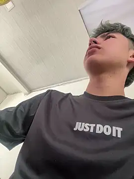 AlexanderCollman online show from November 2025 06:51:01 PM