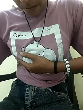 Alia-00 online show from October 2025 04:09:01 AM