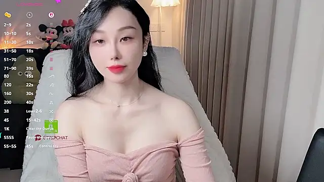 Xiatian520  online show from April 2026 07:56:01 AM