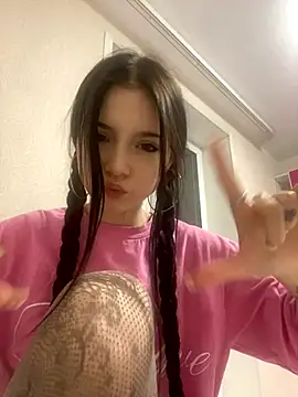 Angel  Rosse online show from November 2025 03:57:01 PM