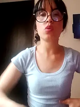 Snapshot of Dana_Rise chatting on March 2026 01:50:01 PM Dana Rise online show from March 2026 01:50:01 PM