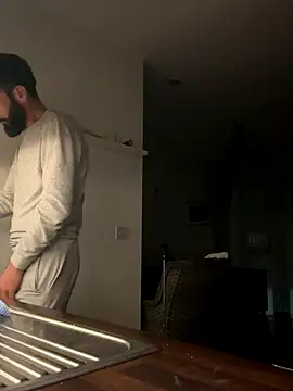 Michel huge online show from October 2025 05:08:01 AM