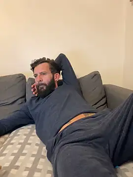 Michel huge online show from November 2025 06:08:01 PM