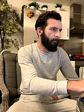 Michel huge online show from November 2025 08:11:02 AM