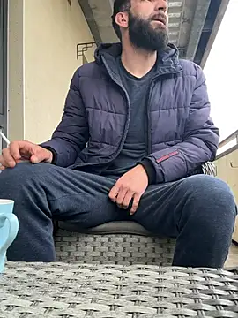 Michel huge online show from April 2026 07:02:01 AM