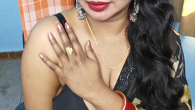 Snapshot of QUEEN_SAKHI- chatting on February 2026 09:01:02 AM QUEEN SAKHI- online show from February 2026 09:01:02 AM