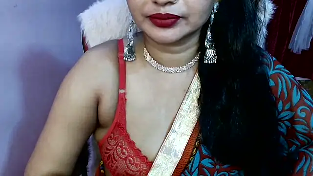 Snapshot of QUEEN_SAKHI- chatting on February 2026 04:15:02 PM QUEEN SAKHI- online show from February 2026 04:15:02 PM