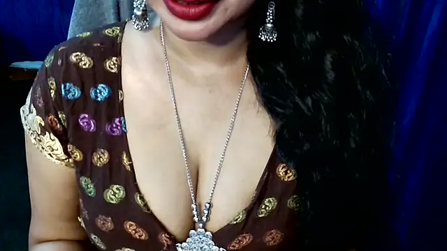 Snapshot of QUEEN_SAKHI- chatting on April 2026 08:43:01 AM QUEEN SAKHI- online show from April 2026 08:43:01 AM
