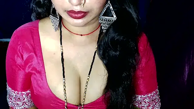 Snapshot of QUEEN_SAKHI- chatting on June 2026 08:01:02 AM QUEEN SAKHI- online show from June 2026 08:01:02 AM