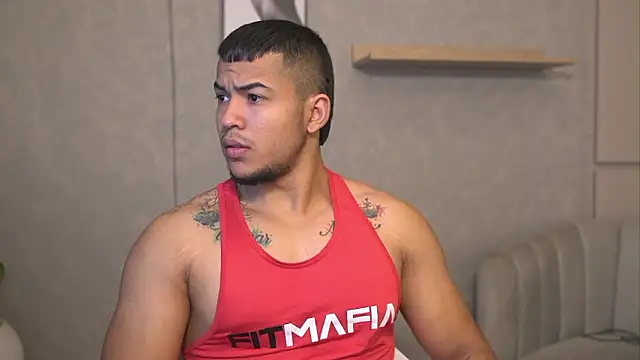 Thiago Valente online show from February 2026 01:18:02 PM