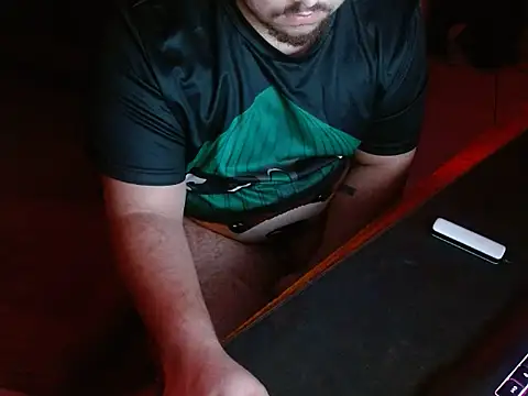 Luacsboy22 online show from November 2025 11:37:02 PM