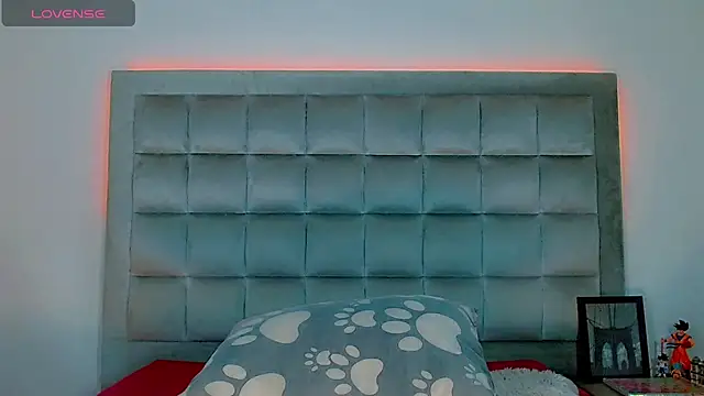 AmazingMistressNathy online show from October 2025 04:44:02 AM