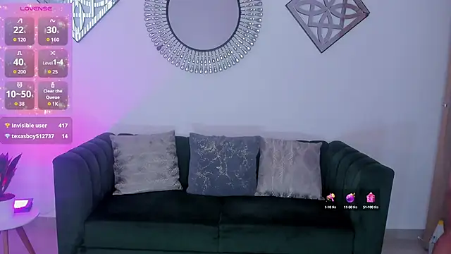 July Adams online show from September 2025 03:16:01 PM