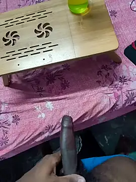 tamilnomad69 online show from April 2026 01:41:01 PM