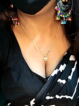 Bhanu-Sharma online show from November 2025 02:32:02 PM