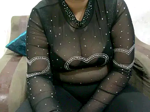 Snapshot of SCHorny_cherry chatting on November 2025 08:10:01 PM SCHorny cherry online show from November 2025 08:10:01 PM