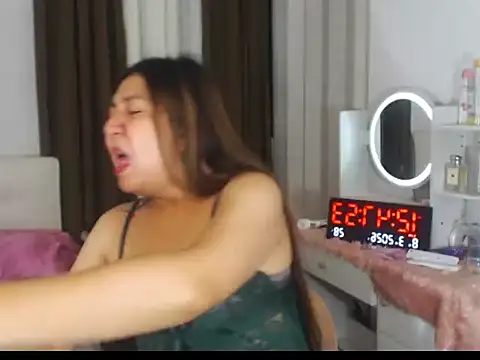 stellahugeX online show from March 2026 04:48:01 PM