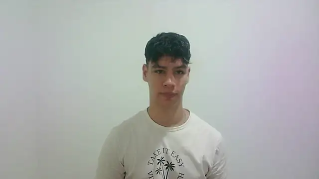 Snapshot of zeus_181 chatting on September 2025 12:04:01 AM zeus 181 online show from September 2025 12:04:01 AM