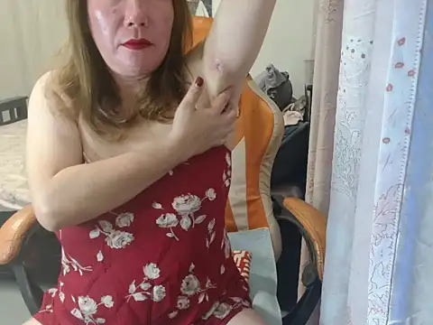 VerySexyCeline online show from April 2026 01:14:02 PM