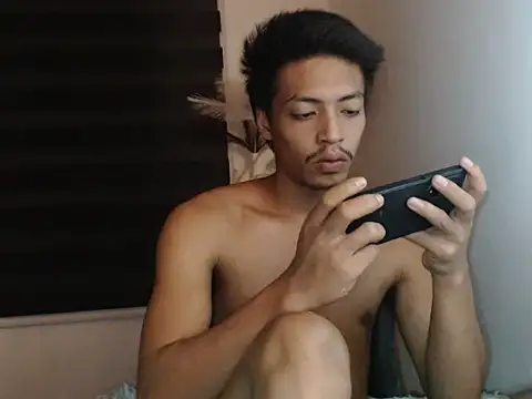 Snapshot of trans_69_ chatting on October 2025 07:00:01 PM trans 69  online show from October 2025 07:00:01 PM