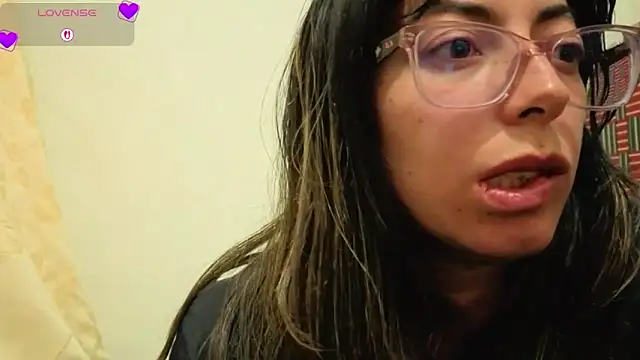 Snapshot of Miranda_sexlove_ chatting on February 2026 06:58:02 PM Miranda sexlove online show from February 2026 06:58:02 PM