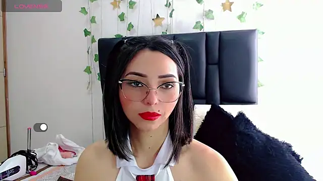 sara arias00 online show from October 2025 03:20:02 PM