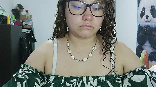 Snapshot of greeneyes_nurse chatting on June 2026 12:20:01 AM greeneyes nurse online show from June 2026 12:20:01 AM